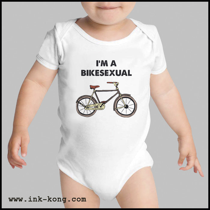 Ropa: Pañalero Body Bebé Diseños de bicis, bicicletas, ciclistas, bikers, humor, frases divertidas en México. Ilustración Humor