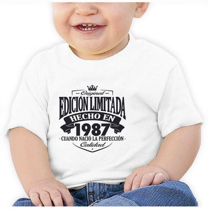 Ropa: Playera Bebé Diseños de 1987, cumpleaños, hecho en y año de nacimiento. Ilustración Frases
