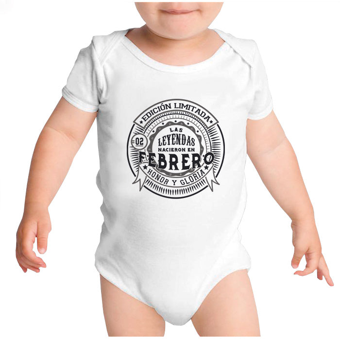 Ropa: Pañalero Body Bebé Diseños de Febrero y Mes de cumpleaños Ilustración Frases