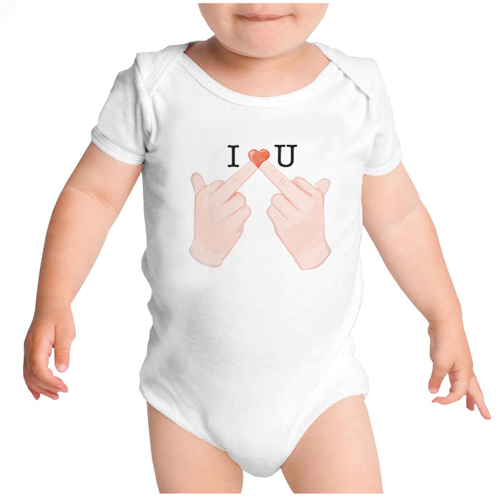 Ropa: Pañalero Body Bebé Amor y otros diseños elaborados por artistas independientes Ilustración Humor