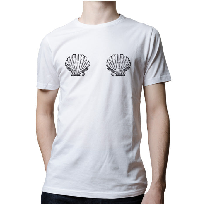 Ropa: Playera Unisex Diseños de sirenas y conchas de mar. Ilustración Moda