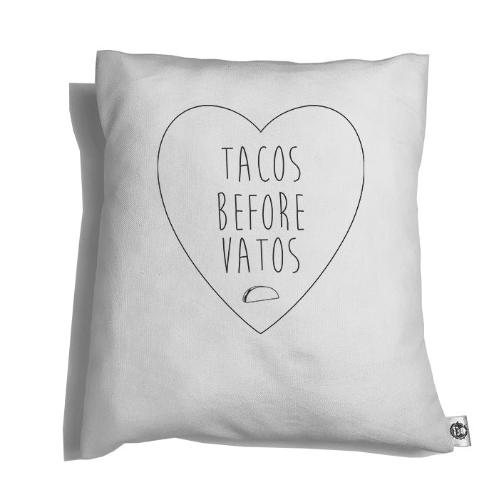 Accesorios: Cojín Decorativo Diseños de tacos before vatos, frases divertidas y tacos. Ilustración Moda