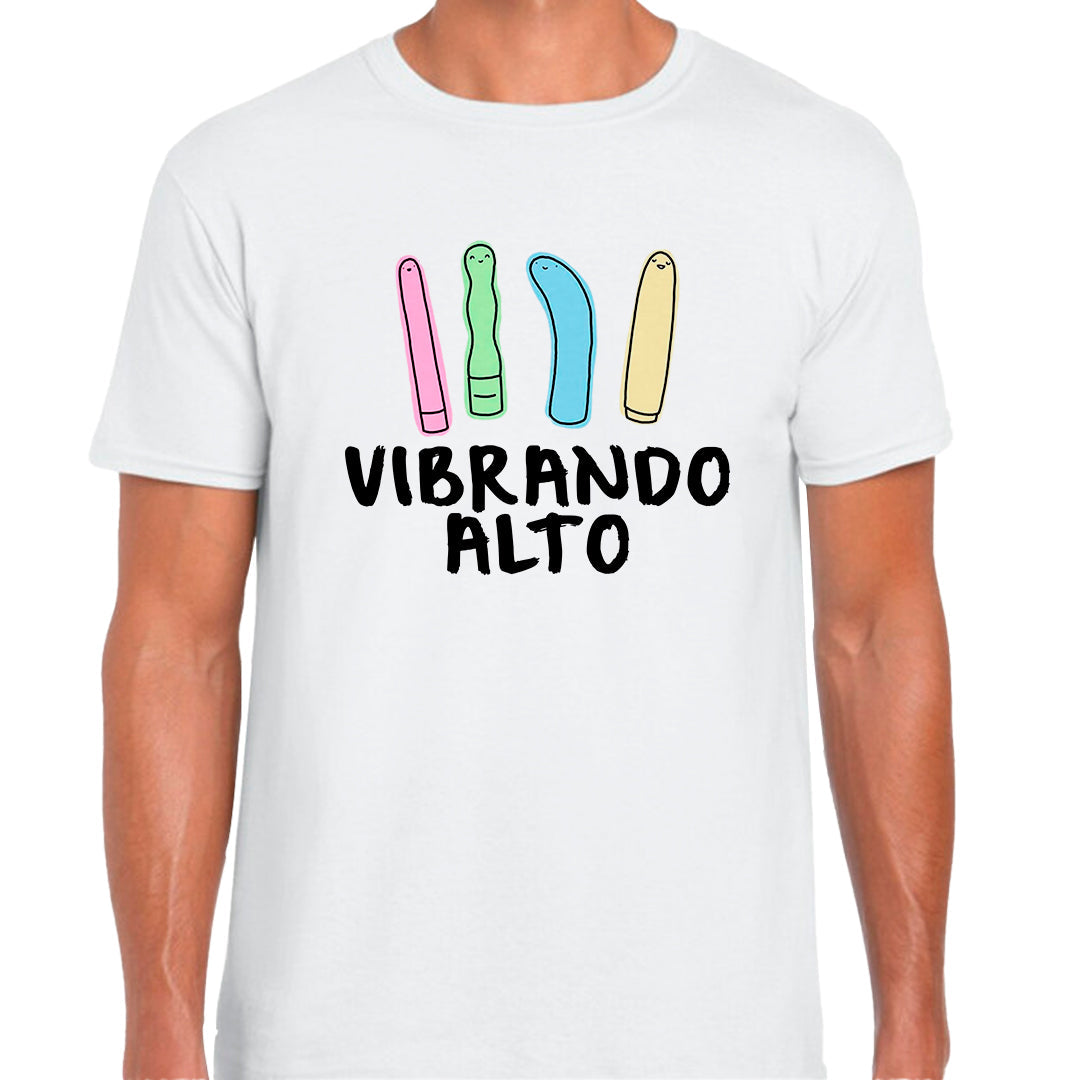 Ropa: Playera Unisex diseño de vibrando alto, playeras, vibras, buenas vibras TV y Cine Humor