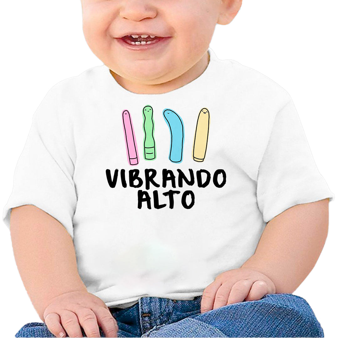 Ropa: Playera Bebé diseño de vibrando alto, playeras, vibras, buenas vibras TV y Cine Humor