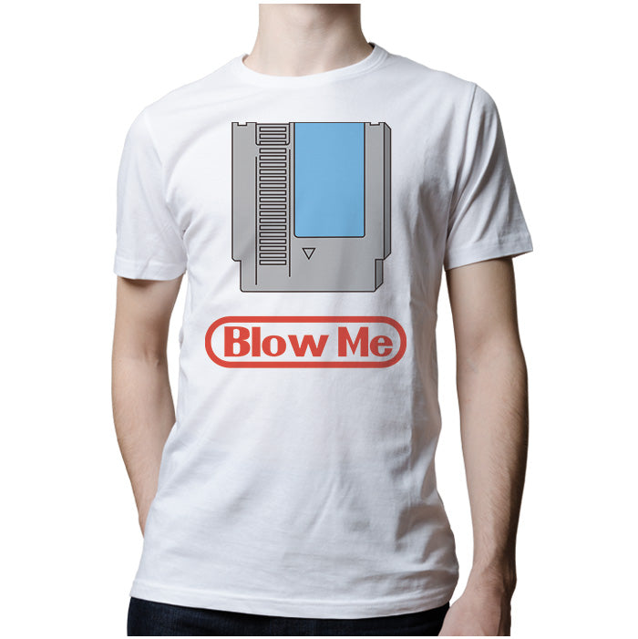 Ropa: Playera Unisex Cassete de Nintendo Blow Me Geek Ilustración